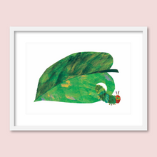 Load image into Gallery viewer, One nice green leaf
