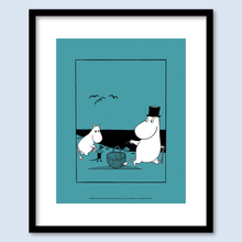 Load image into Gallery viewer, Moomin Pappa Beach
